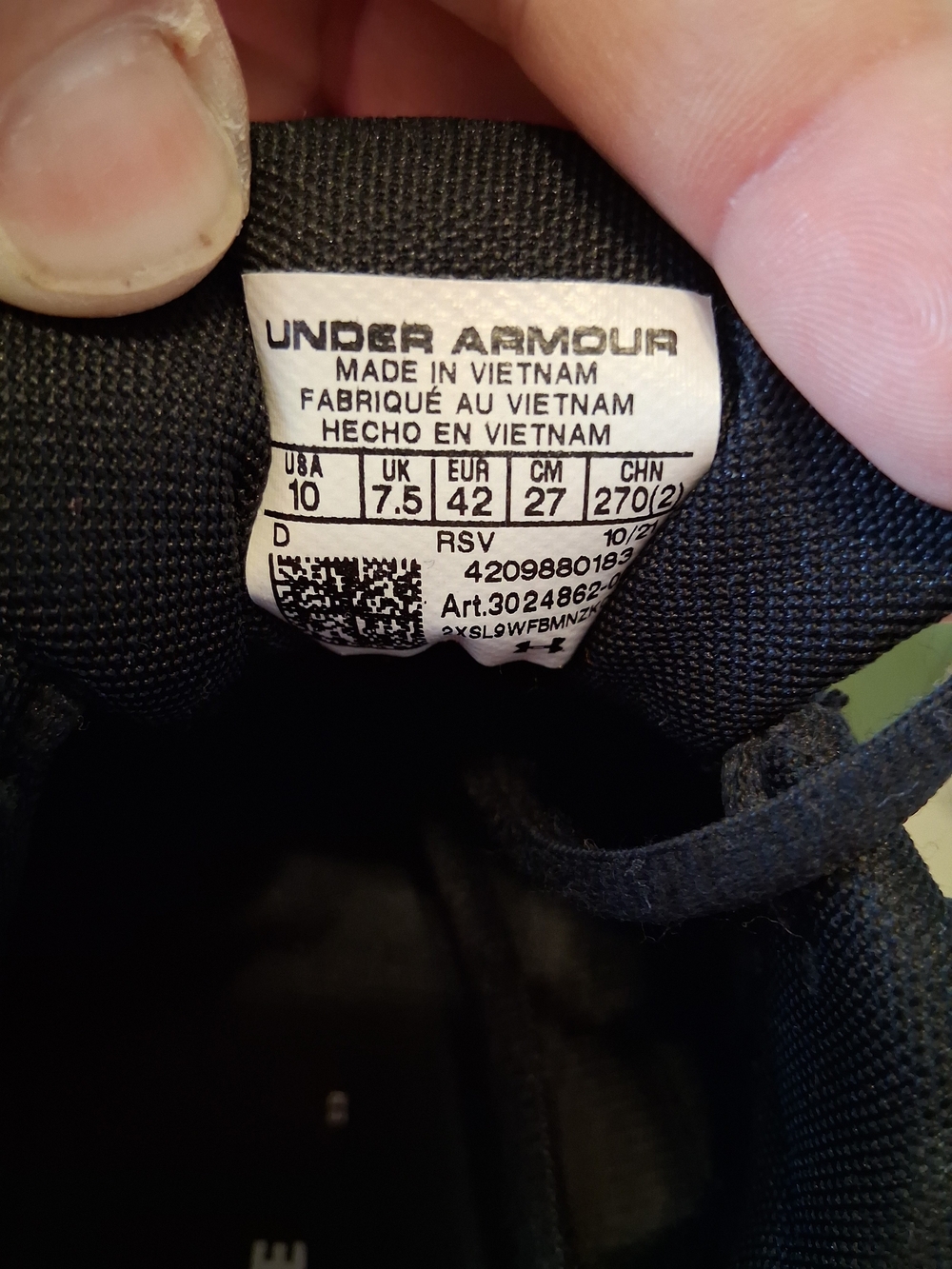 Under Armour Black and White Charged Assert Training Shoes - Picture 7 of 7